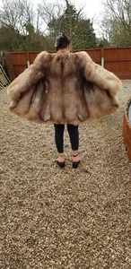 VINTAGE REAL Red Fox Fur Coat Size Medium - Picture 1 of 12