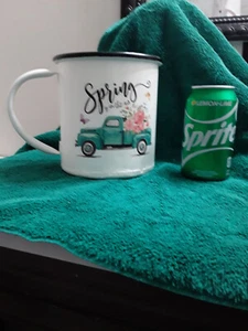 Vase / übergroße Deko Metall / Becher "Der Frühling liegt in der Luft" pastellfarben - Bild 1 von 7