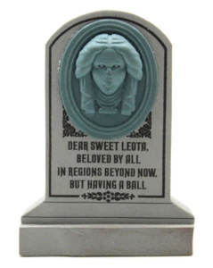 Topper antenna Disney - Madam Leota - lapide villa stregata - Foto 1 di 2