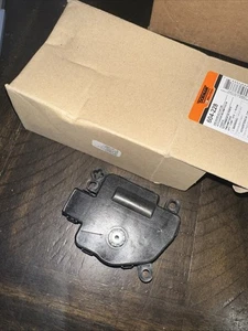 Dorman 604-228 HVAC Air Door Actuator fits Ford Explorer - Picture 1 of 4