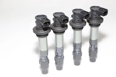 11-25 (2025) Suzuki GSXR750 Bobinas de encendido Bobina Bujía Tapas OEM  Foto 1 de 4