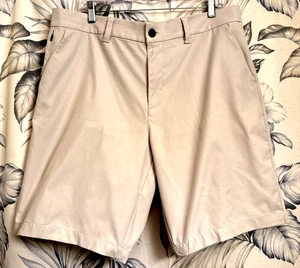 32 Degrees Cool Men's Clay Stretch Active Shorts Zip Pockets Size 36 (36"x9.5") - Picture 1 of 6