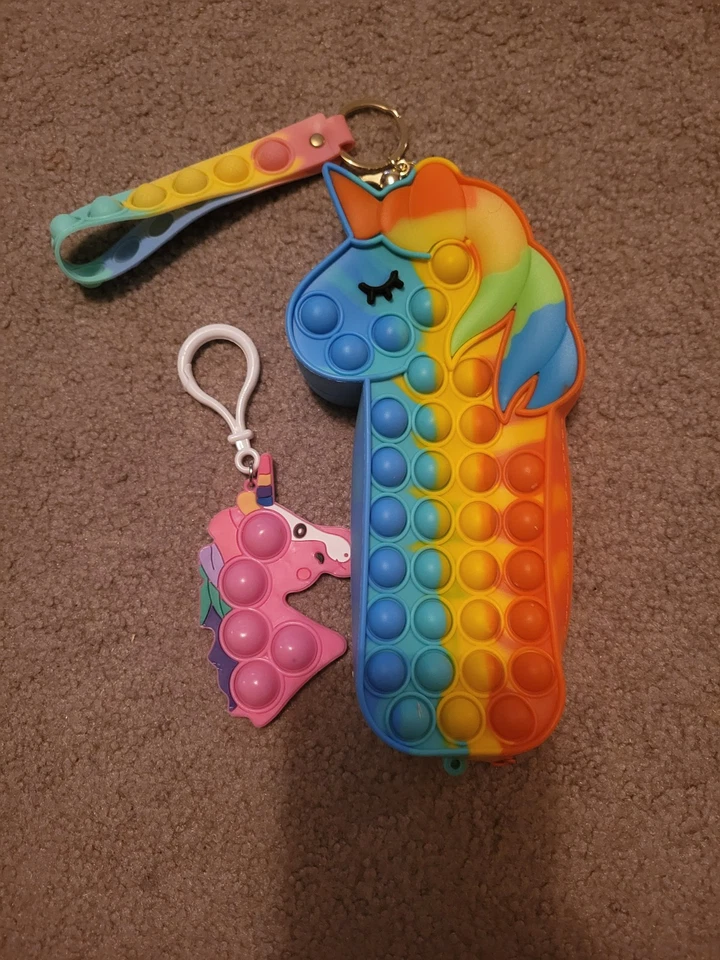 Estuche para lápices Pop It Unicorn Foto 1 de 1