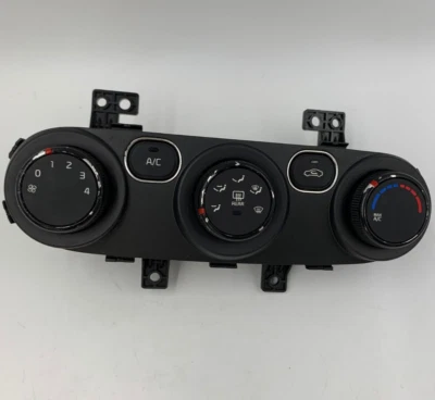 2017-2018 Kia Forte AC Heater Climate Control Unit OEM E03B42059 - Image 1 of 4