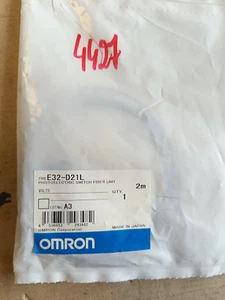 OMRON E32-D21L - Bild 1 von 2