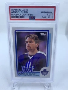 Wendel Clark Signed 1986 Topps RC IP Auto PSA/DNA Toronto Maple Leafs - Picture 1 of 2