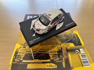 RENAULT CLIO R3 ADRUZILIO LOPES-VASCO FERRERIRA 1:43 RALLY VILLA VERDE 2010 + FA - Foto 1 di 5