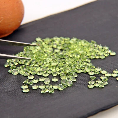 2.0-3.0mm Round Cut Intense Green Peridot Nano Crystal Heat Resistant Gemstone - Image 1 of 4