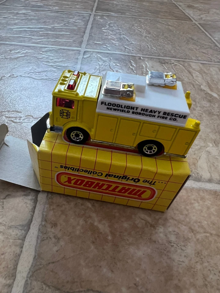 Matchbox 1997 Fast Lane #57 Mack Auxiliary Big Power Truck MOC VHTF Tyco Toys