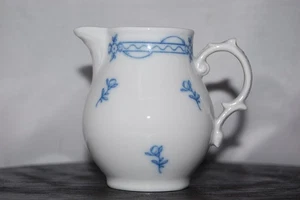 Milchkännchen 8,2 cm Alt Fürstenberg Blaumalerei Fürstenberg  - Bild 1 von 1