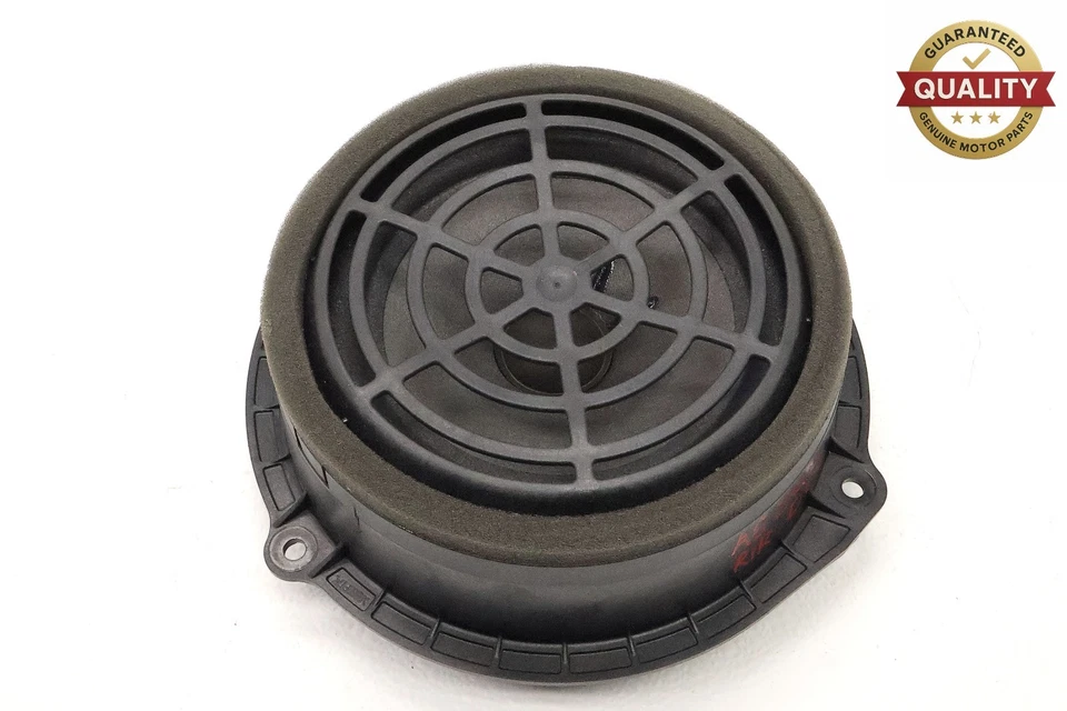 ALTAVOZ PUERTA GAMA MEDIA DERECHA AUDI A6 QUATTRO 2012-2018 OEM Foto 1 de 4