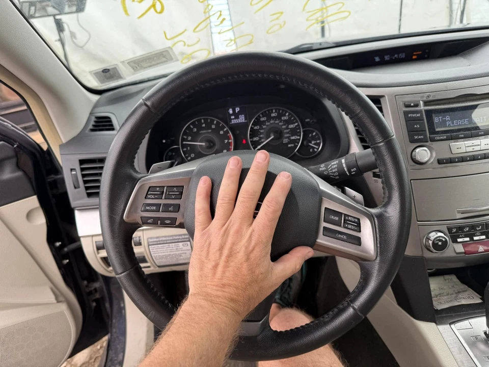 Volante usado serve: 2012 Subaru Legacy grau A - Imagem 1 de 4