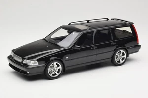 DNA000232 Volvo V70 R P80 Black DNA 1/18 - Picture 1 of 6