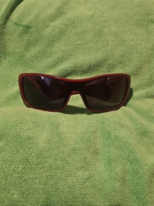 Occhiali da sole Oakley Antix montatura rosso lucido made USA - Foto 1 di 5