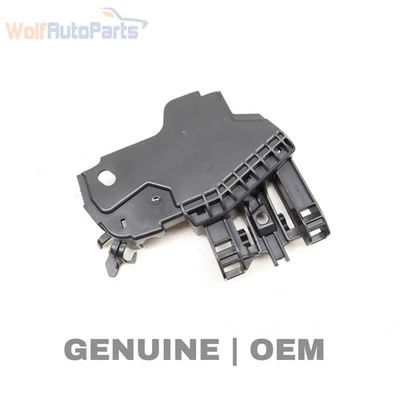 Mercedes-Benz B250E 2016-2017 - Cierre de puerta derecha/cubierta de actuador de bloqueo Foto 1 de 4