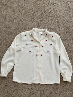 Blouse 12P Vtg Koret Embroidered Floral Cream Longsleeved Cottagecore Poly Crepe - Image 1 of 4