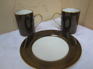 2 Fitz and Floyd Rondelle schwarz und gold Kaffeetassen & 1 Salatteller 7,5" unbenutzt - Bild 1 von 16