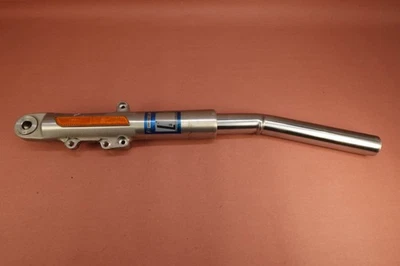 Suspensão dianteira ultra esquerda 17-24 Harley FLHTCUTG Tri Glide (DOBRADA) - Imagem 1 de 4