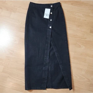 Neu mit Etikett Zara schwarzer Denim Maxirock Knopfleiste Schlitz Größe XS - Bild 1 von 15