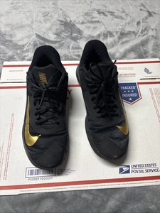 Scarpe Nike nere con logo oro uomo 10,5 - Foto 1 di 5