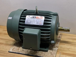 Motor de CA Reliance Duty Master P18F312 ZY, 5 HP, 230/460VAC, 3 Ph, 1715 RPM, 184T - Imagen 1 de 7