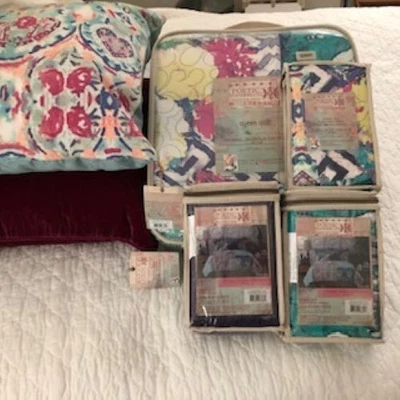 Edredón Tracy Porter Poetic Wanderlust Difícil de Encontrar Florabella Boho Queen 2 almohadas 3 fundas Foto 1 de 4