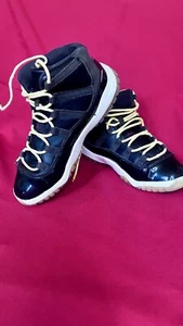 Nike Air Jordan 11 Retro Black size 3.5Y - Picture 1 of 13