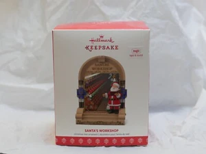 Hallmark Keepsakes Laboratorio di Babbo Natale, 2017 - Foto 1 di 1