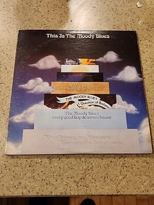 1974 This Is The Moody Blues Double Vinyl Record Every Good Boy Deserves Favour - Picture 1 of 4