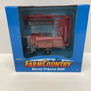 Ertl Massey Ferguson 8680 Combine 2 Heads 1/64 From 1999 - Picture 1 of 13