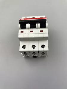 ABB S203-C20 20A Circuit Breaker, 2CDS253001R0204 (Used) - Picture 1 of 4