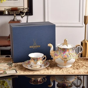 Juego de té de la tarde Meissen en forma de B de 4 piezas - taza y platillo, tetera con tapa, en caja - Imagen 1 de 8