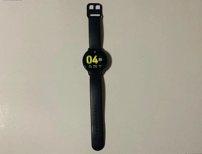 Reloj Samsung Galaxy Active 2 – 44 mm – Negro – Correa deportiva Foto 1 de 3