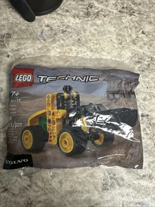 Lego Technic Volvo Wheel Loader 30433 Poly Bag Set New Factory Sealed 2022 - Picture 1 of 2