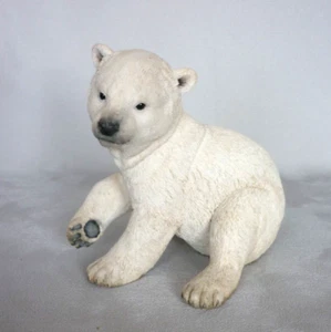 Country Artists Polar Bear Baby Figurine. Large 12cm. No. 02750  Great Condition - Picture 1 of 11