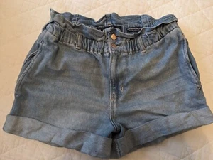 Pantalón Corto Damas Hollister Denim Ultra Alto Tiro Mamá "3, Talla 9 Excelente Estado - Imagen 1 de 4