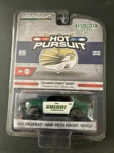 Greenlight Exclusive Chase Escambia Florida 2021 Chevrolet Tahoe Green - Bild 1 von 3