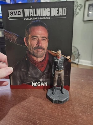 EAGLEMOSS The Walking Dead Collector Model Negan Pre-owned NO BOX w/book - Image 1 of 4