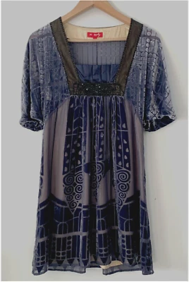 Stunning Rene Derhy Grey Silk Velvet Devore Beaded Panel Mini Dress - Small (10) - Image 1 of 4