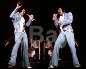 Elvis Presley 10x8 Photo - Picture 1 of 1