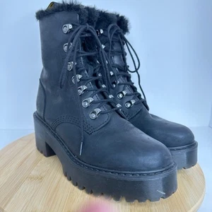 Dr. Martens Leona Faux Fur Lined Platform Leather Lace-Up Heel Boots Size 7 - Picture 1 of 6