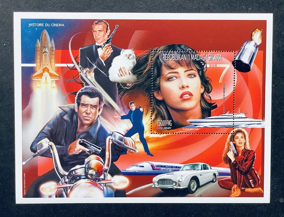 HOJA DE SELLOS DE HISTORIA DEL CINE DE MADAGASCAR 1999 MNH JAMES BOND SOPHIE MARCEAU Foto 1 de 1