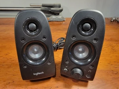 2 Logitech Z506 5.1 Surround Sound Lautsprecher - getestet & funktionsfähig - Bild 1 von 2