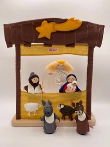 Kathe Kruse Fingerpuppe Krippe ~ Bühne und 5 Fingerpuppen - Bild 1 von 13