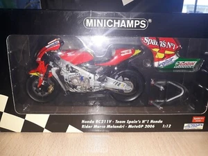 Minichamps 1/12 Honda RC211V #33 Moto GP 2006 M. Melandri - Bild 1 von 1