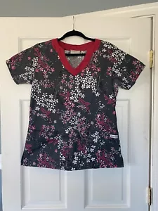 UA Scrubs Pink, White and Black Flowers Small Black Scrub Top Double Pockets - Picture 1 of 9