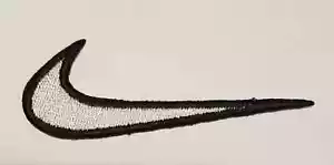 Insignia deportiva blanco y negro swoosh coser/planchar en parche parche bordado l - Imagen 1 de 1