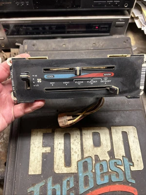 1989-1991 Ford F150 F250 Bronco aquecedor com controle climático CA E9TH-18532 FABRICANTE DE EQUIPAMENTO ORIGINAL - Imagem 1 de 4