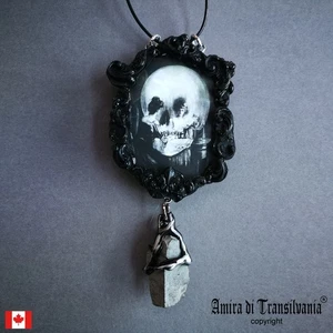 Skull Pendant Witch Talisman Occult Amulet Witchcraft Magic Ritual Black Mirror - Picture 1 of 24
