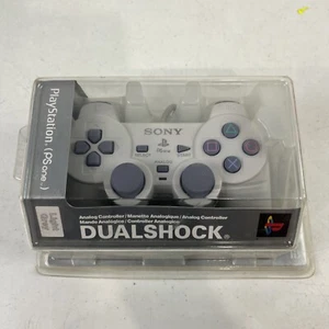Sony PlayStation 1 PSone Controller Genuine Official Sony Light Grey Rare Sealed - Picture 1 of 7